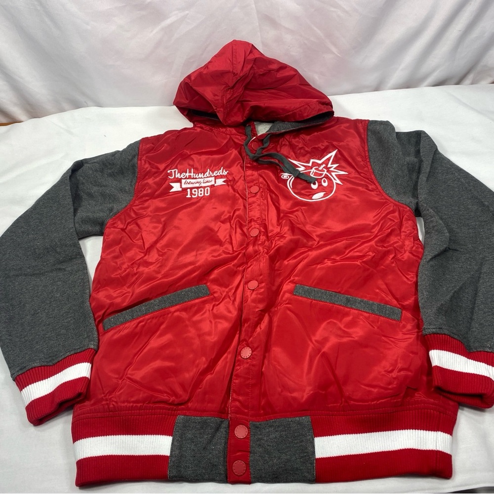 The Hundreds Drawing Lines 1980 Varsity Jacket Letterman Red Nylon Gray Fleece M - Picture 1 of 8